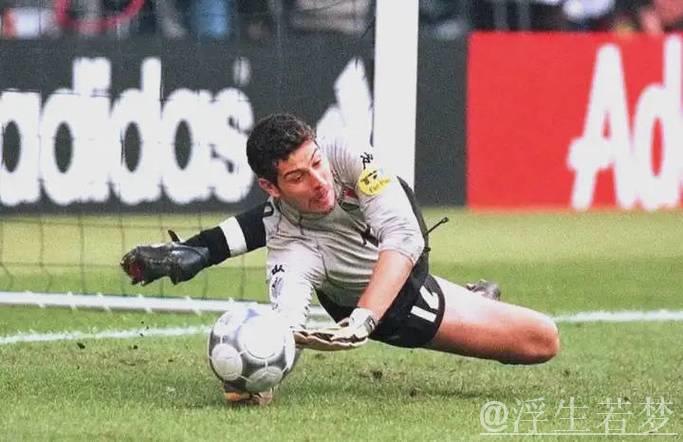 为什么现实中有很多门将踢球能踢到40岁以上，成熟期会比较漫长？