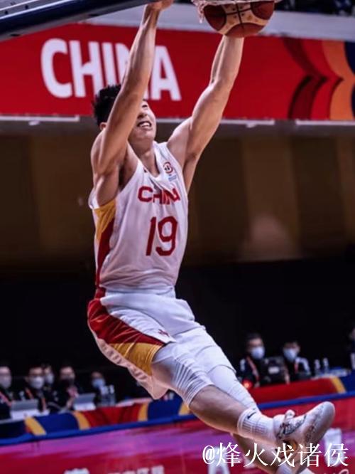 崔永熙“自讨苦吃”,中国篮球的未来之光 崔永熙“自讨苦吃”,中国篮球的未来之光